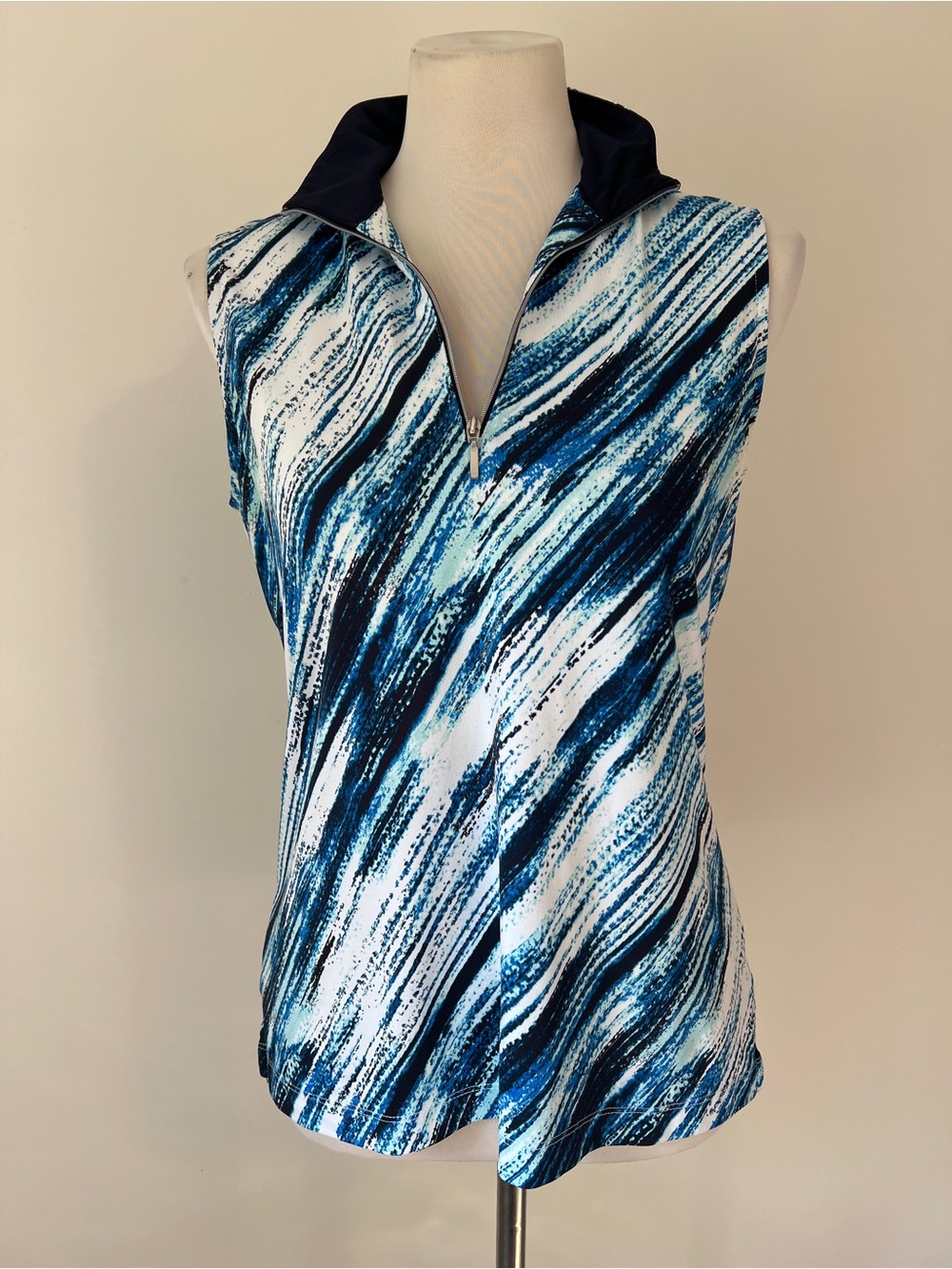 Tail Activewear White Label Golf Tank Quarter Zip Blue Print M